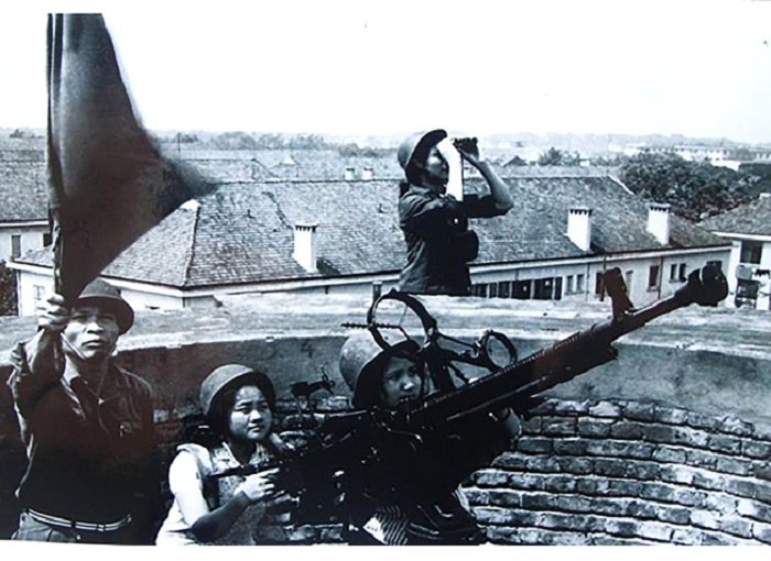Kỉ niệm 50 năm chiến thắng “Hà Nội – Điện Biên Phủ trên không” (12/1952 – 12/2022)